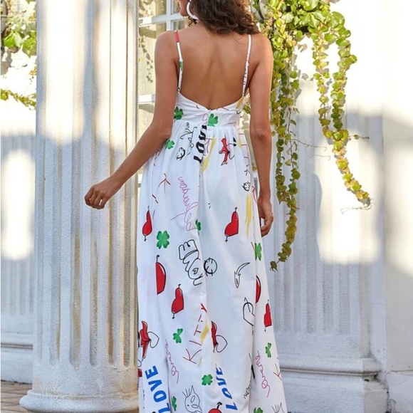 Chic White Maxi Dress with Vibrant Prints - Picture 2 of 5
